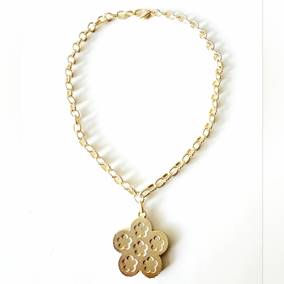 Matte Gold Flower Necklace. Reversible Pendant Necklace. - Picture 2 of 2